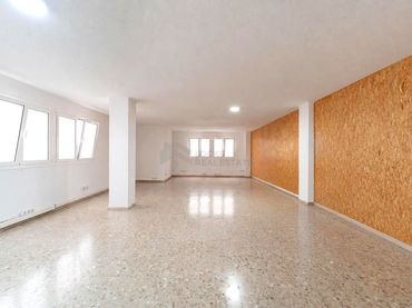 Oficina amb ascensor de lloguer a Calle Enmedio
