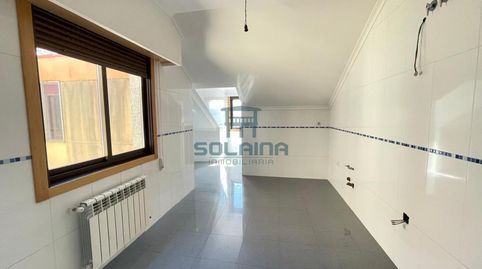 Foto 4 de Ático en venta en San Cibrao das Viñas, Ourense