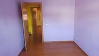 Bedroom of Flat for sale in  Madrid Capital