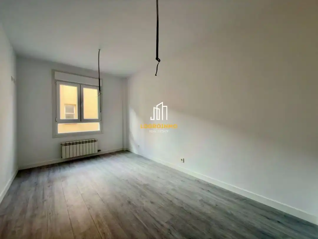 Piso con ascensor en venta en Lardero, imagen 15