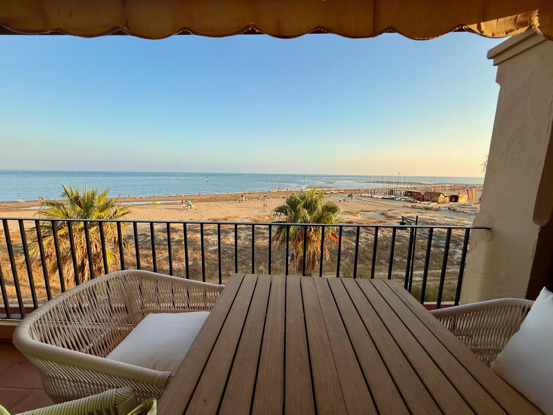 Dormitori de Apartament en venda en Ayamonte amb Aire condicionat, Calefacció i Jardí privat