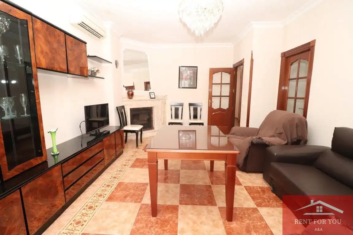 Living room of Flat for rent in Alhaurín El Grande  with Air Conditioner, Furnished and Balcony