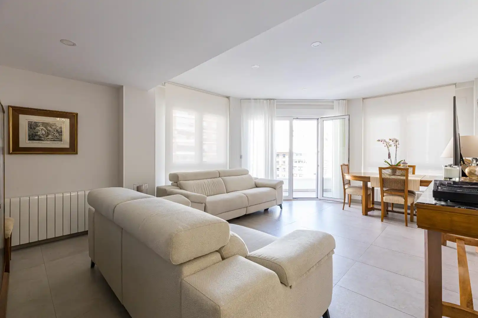 Living room of Flat for sale in  Murcia Capital  with Air Conditioner, Heating and Balcony