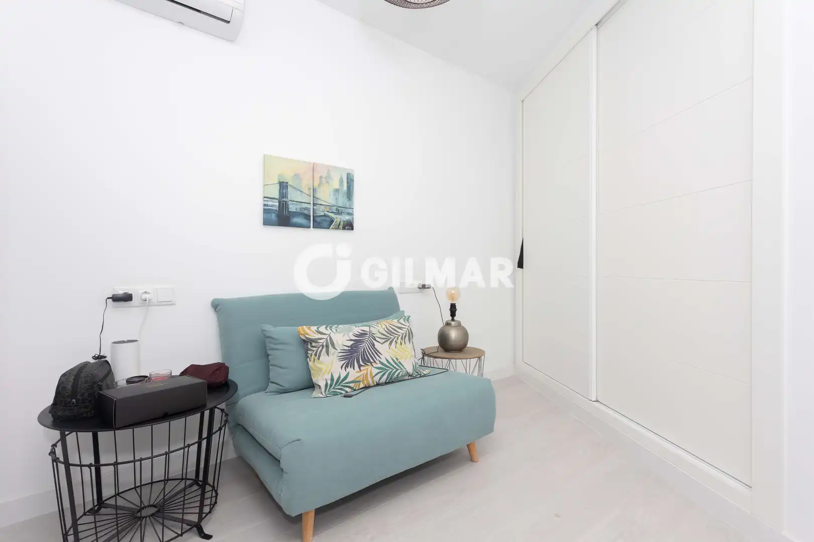 Habitación de Piso en venta en Madrid con Calefacción