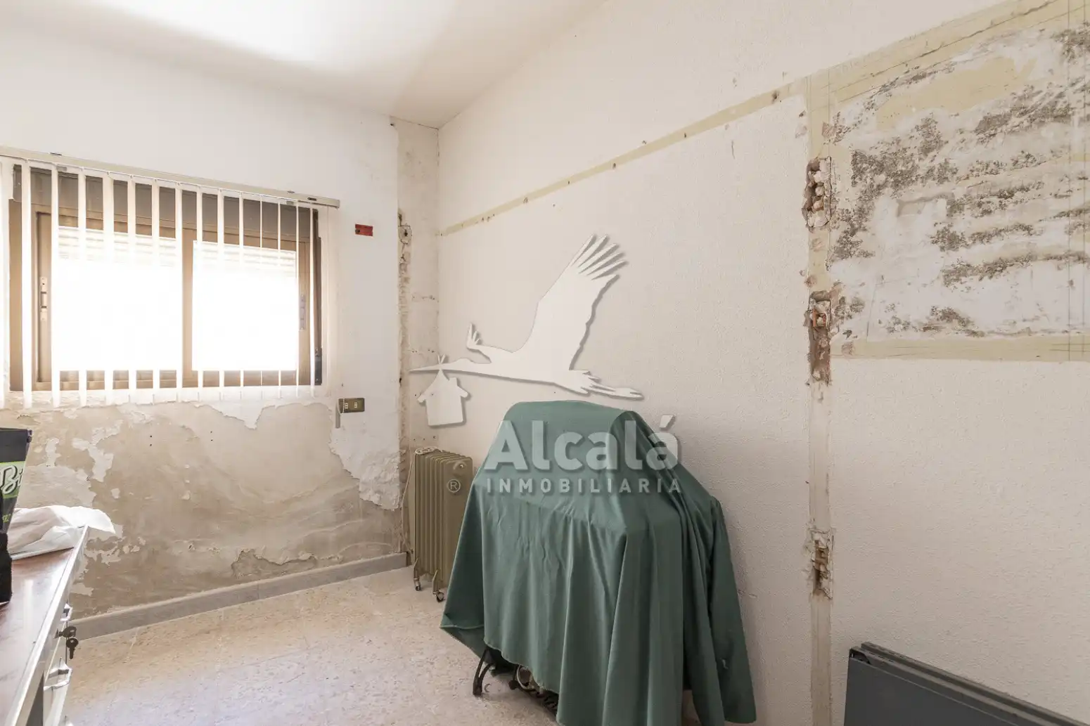 Habitación de Casa o chalet en venta en Alhambra con Calefacción y Amueblado