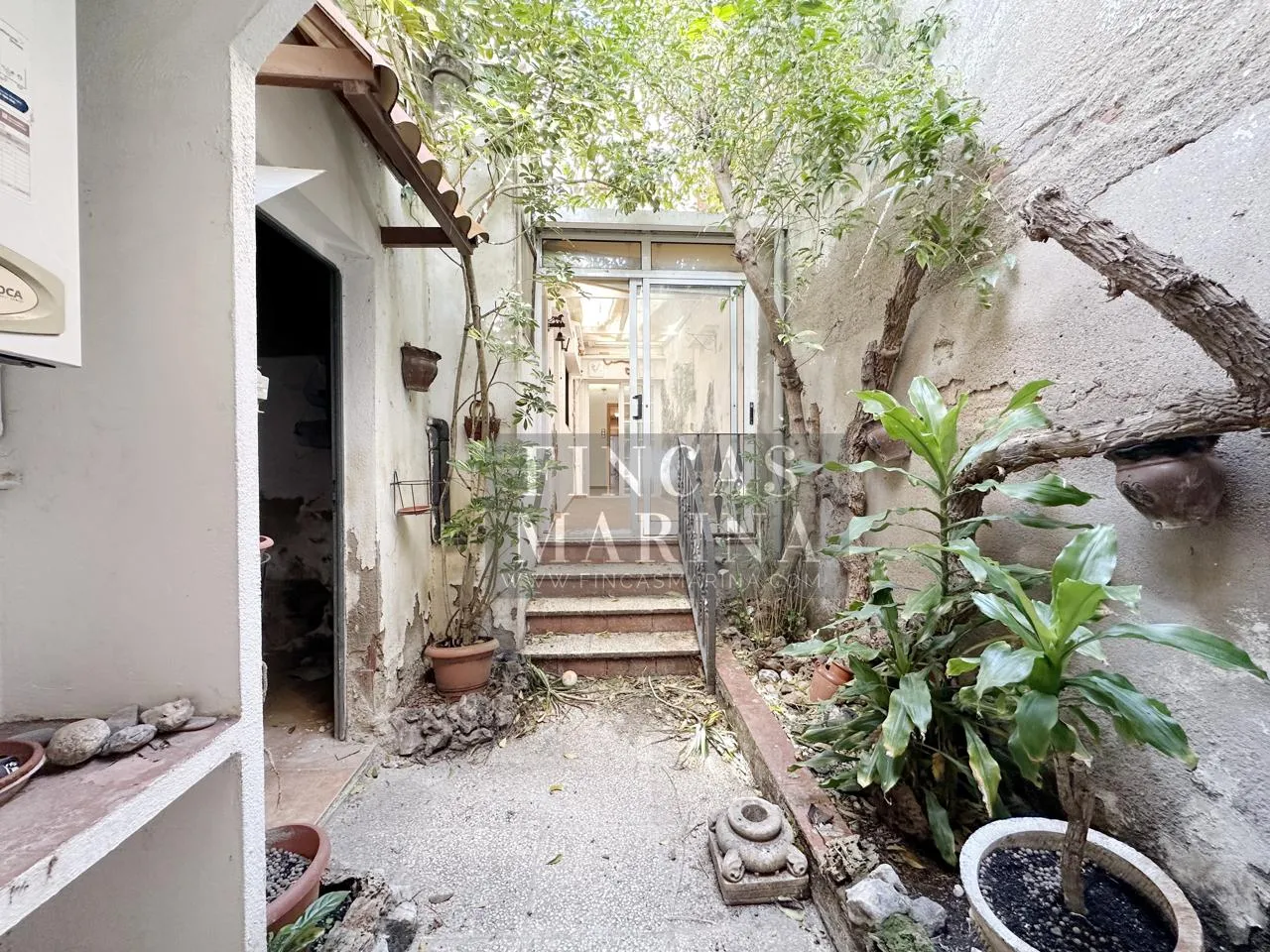 Jardí de Planta baixa en venda en Gavà amb Aire condicionat, Calefacció i Terrassa