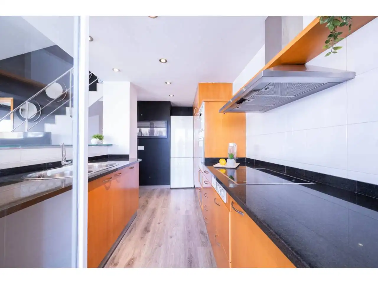 Kitchen of Flat for sale in Girona  with Air Conditioner, Heating and Parquet flooring