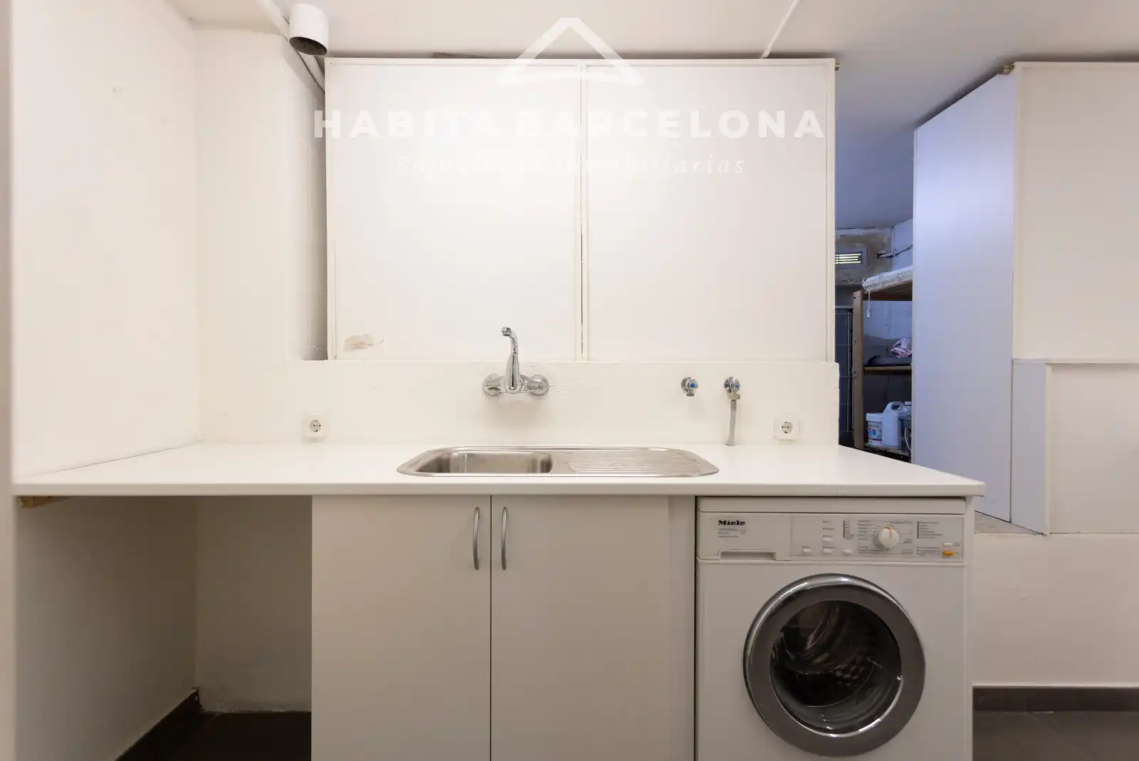 Cuina de Casa o xalet de lloguer en Barcelona amb Aire condicionat, Calefacció i Jardí privat