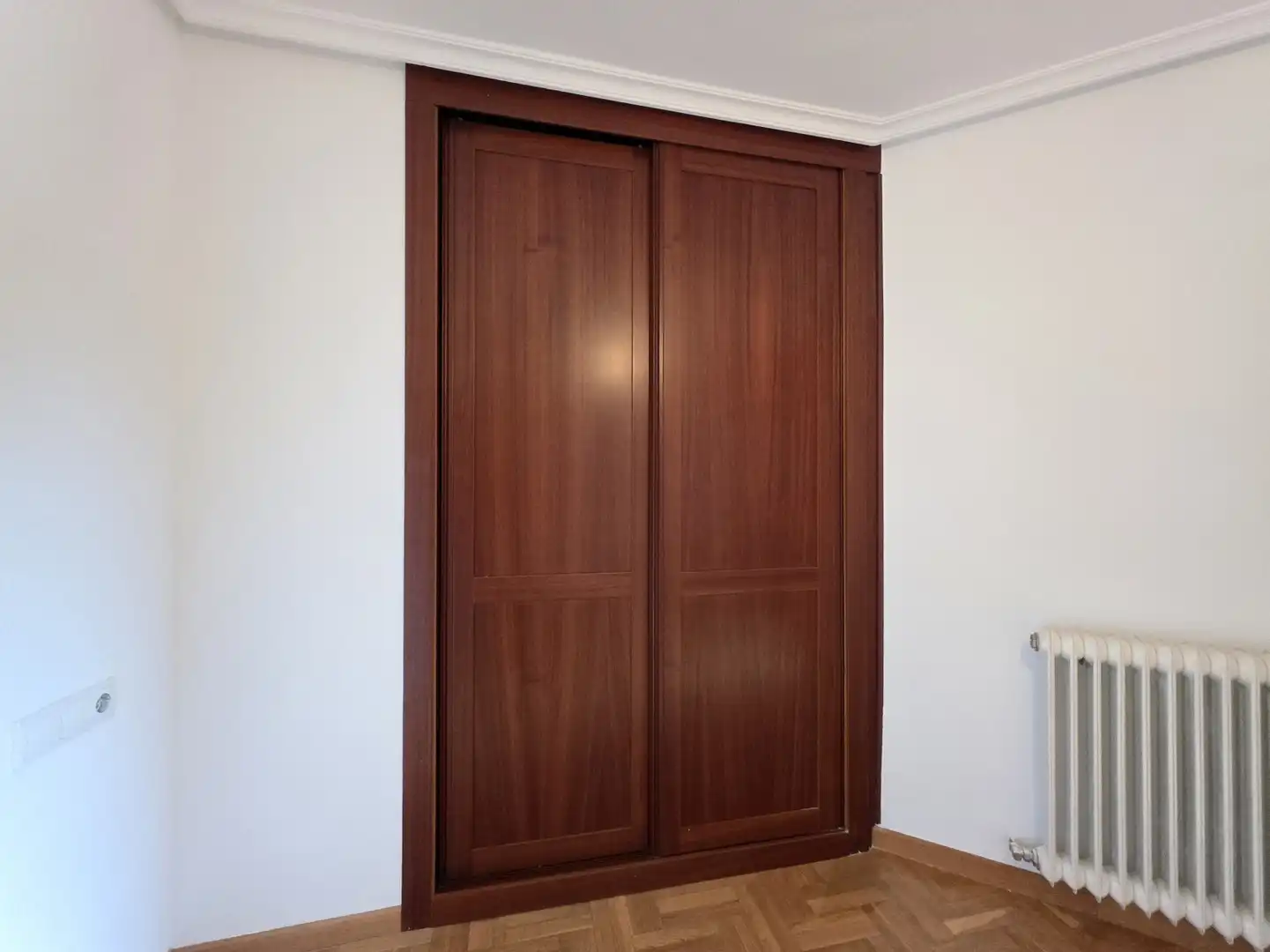Bedroom of Flat for rent in Siero  with Heating, Parquet flooring and Terrace