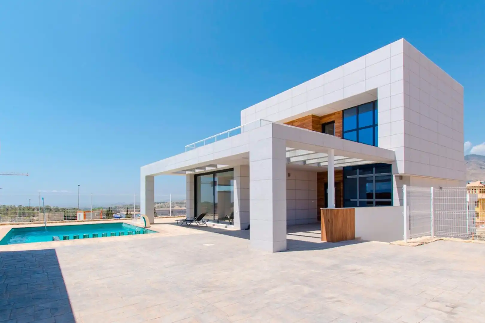 Villa avec terrasse à vendre à Golf Bahía, imagen 2