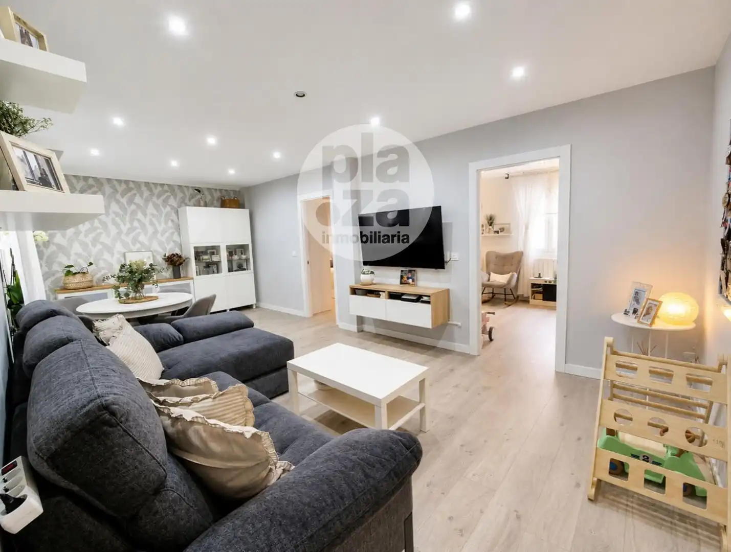 Sala de estar de Piso en venta en Burgos con Calefacción