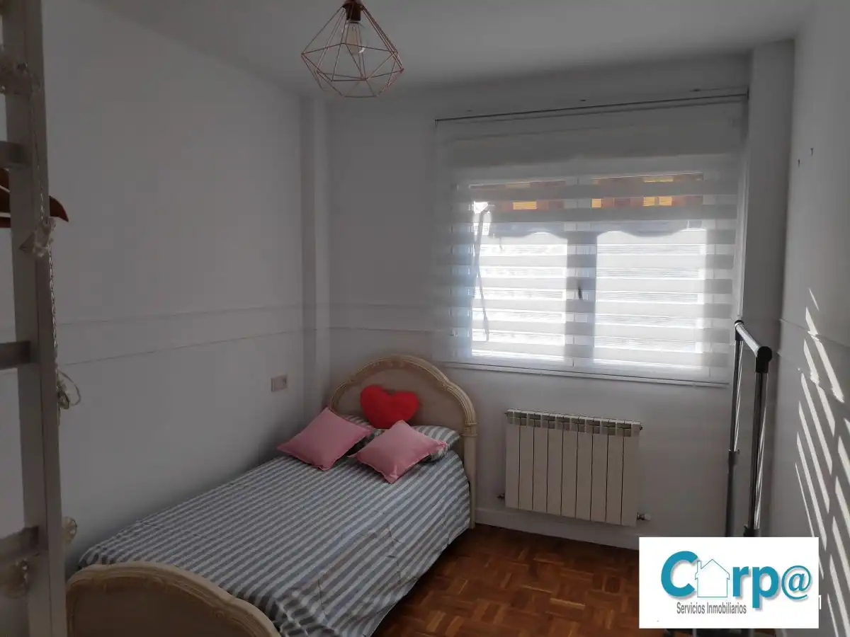 Casa adosada en venta en Andosilla