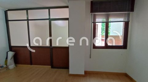 Foto 5 de Oficina de alquiler en Vargas, Cuatro Caminos, Santander