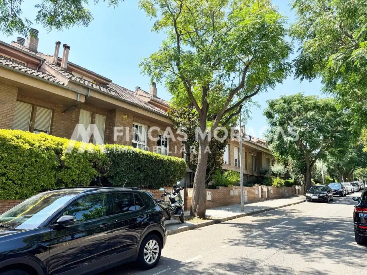 Adosado con jardín en venta en Colomer