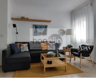 Sala d'estar de Pis de lloguer en  Sevilla Capital amb Aire condicionat i Moblat