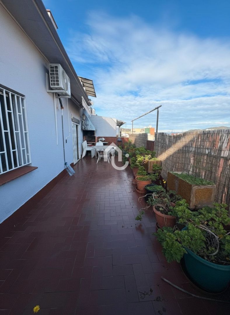 Attic to rent in Carrer del Segre, Sant Andreu de Palomar