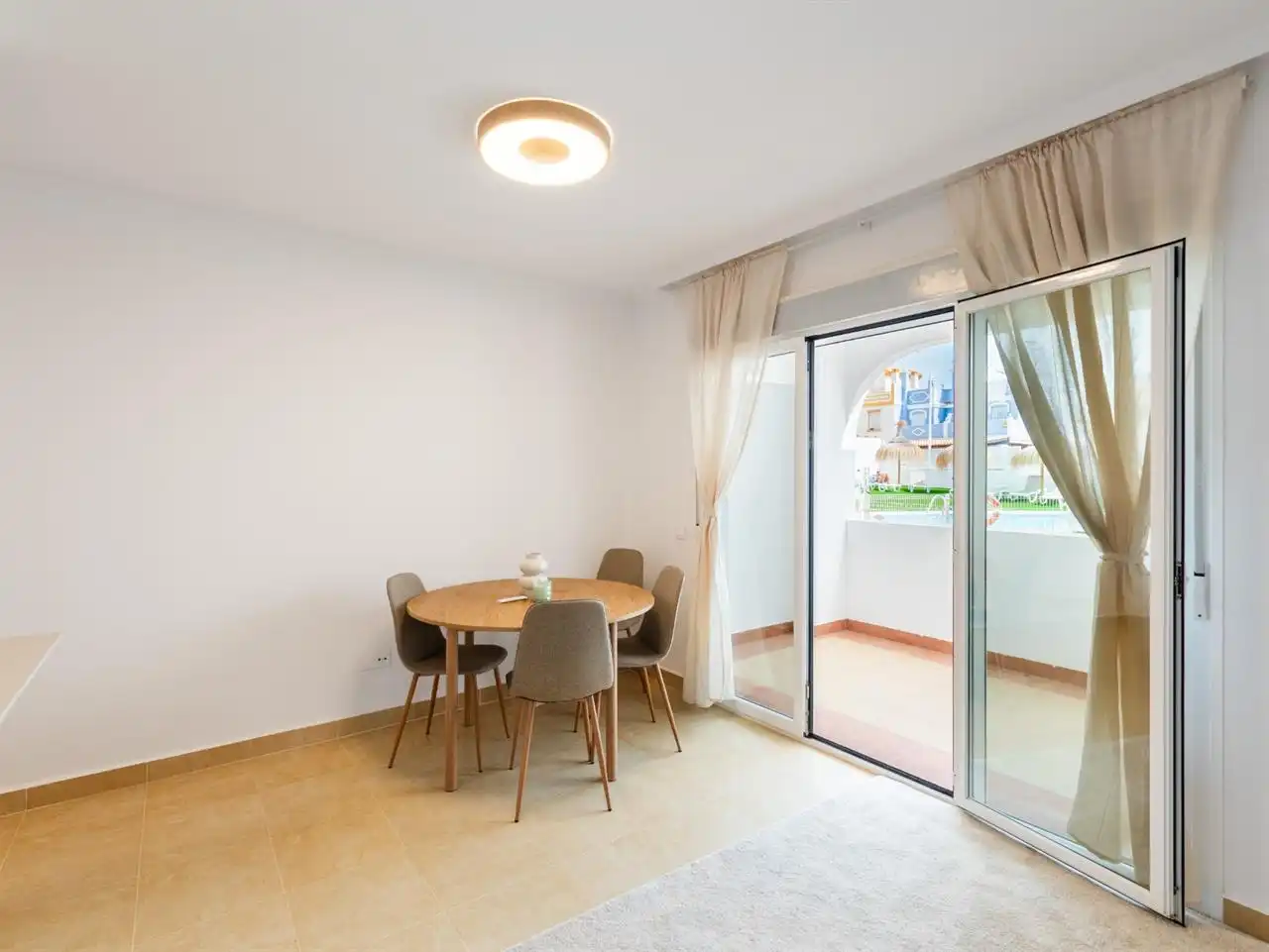 Comedor de Apartamento en venta en Pulpí con Aire acondicionado, Calefacción y Piscina