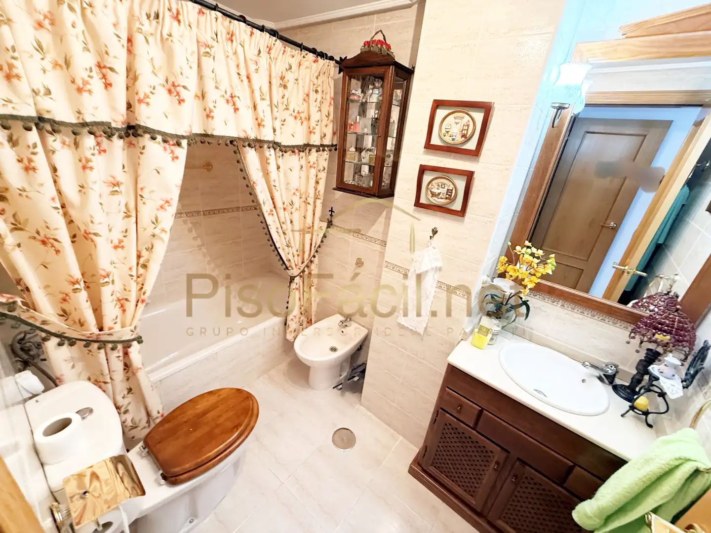 Baño de Piso en venta en Parla con Aire acondicionado, Calefacción y Parquet