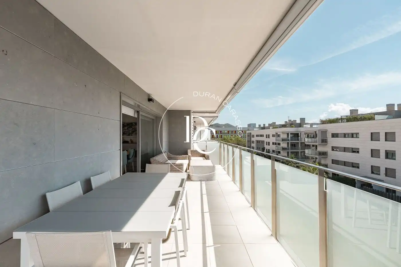 Wohnung mit Terrasse zum Verkauf in Carrer de Lola Anglada, imagen 2