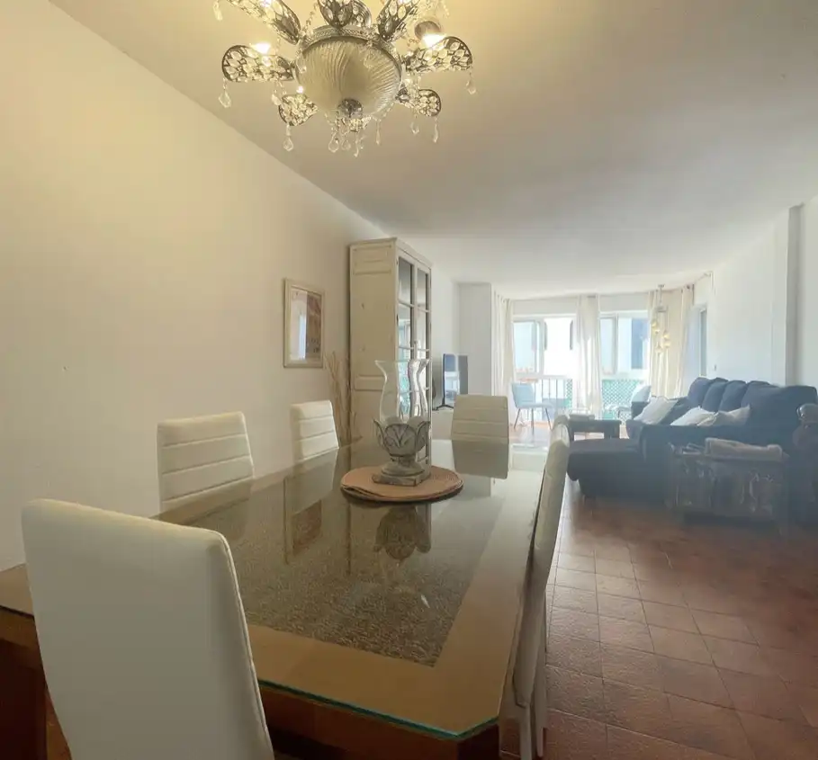 Flat with terrace for sale in Puerto de la Duquesa, imagen 2