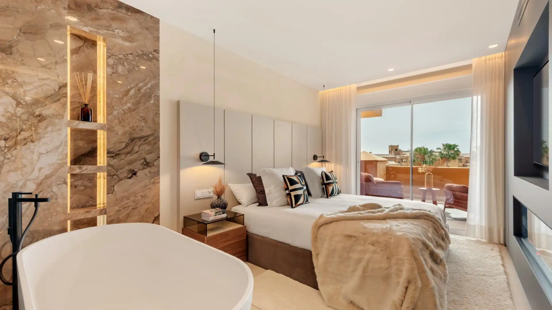 Schlafzimmer von Wohnungen zum Verkauf in Estepona mit Klimaanlage, Heizung und Privatgarten