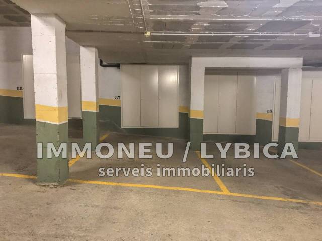 Garaje en Venta en Calle de la estación, 1 en La Molina