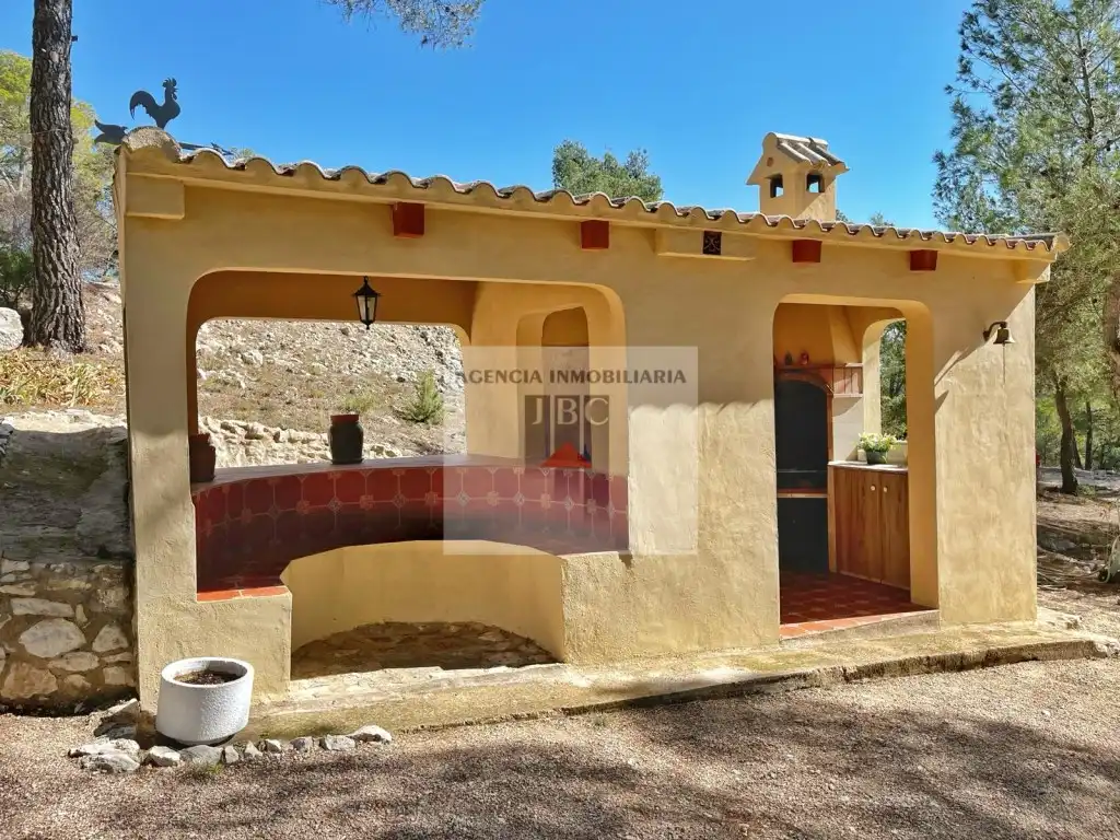 Jardí de Finca rústica en venda en Alcoy / Alcoi amb Forn