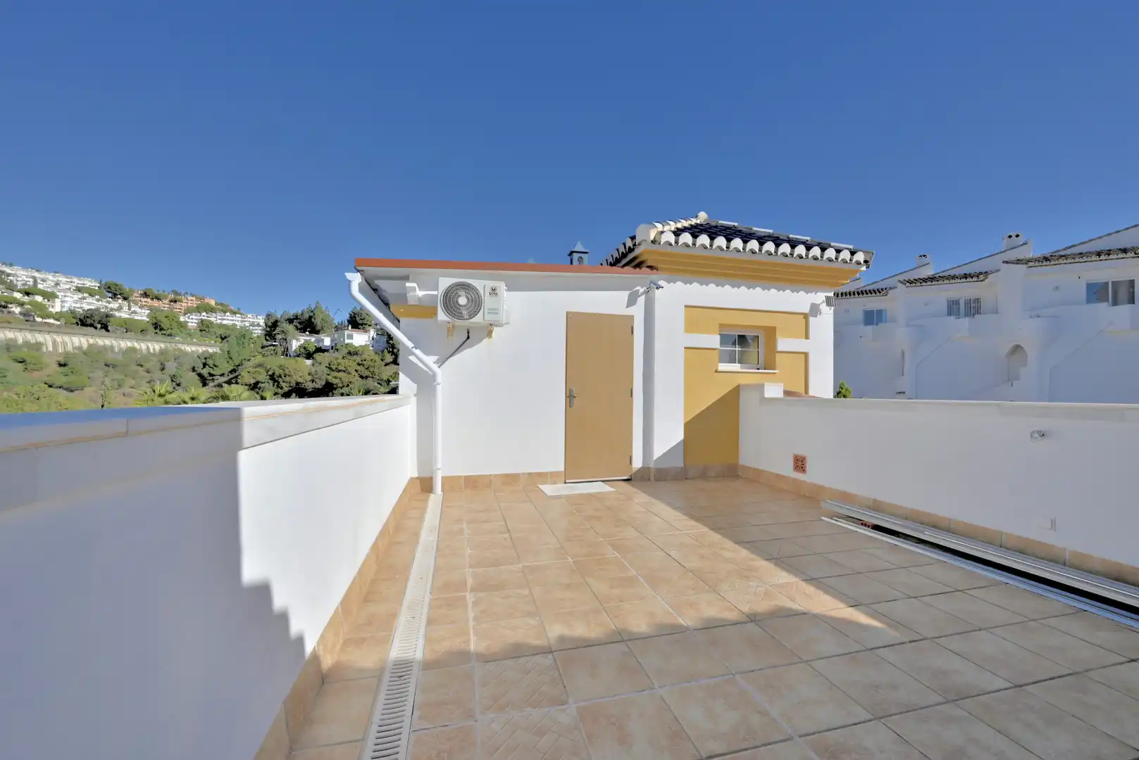 Maison mitoyenne avec piscine à vendre à Calahonda, imagen 22