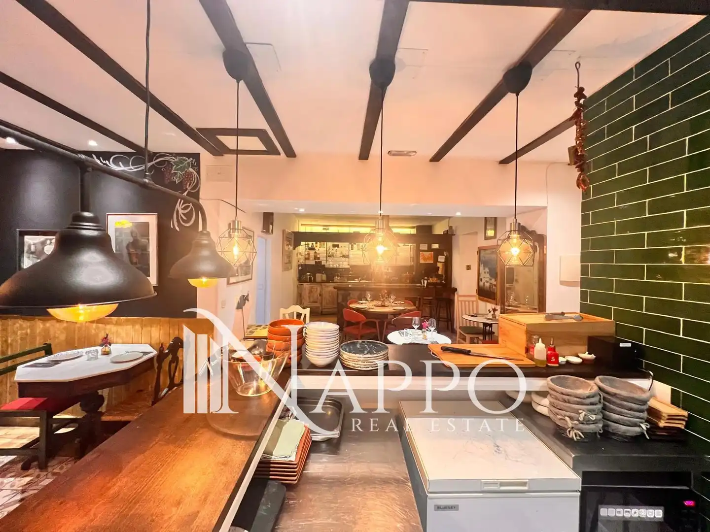 Commercial properties for rent in  Palma de Mallorca  with Air Conditioner and Internet