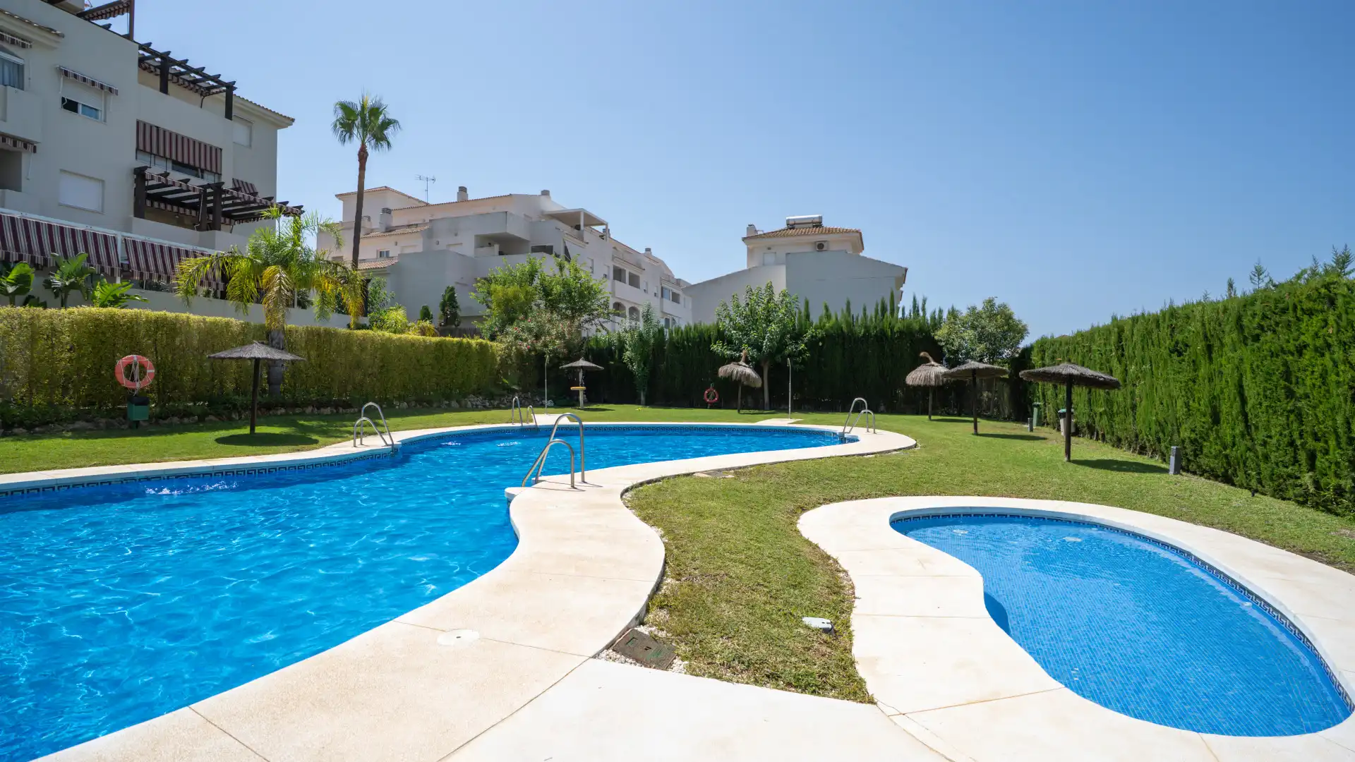 Àtic amb piscina en venda a Estepona Pueblo, imagen 8