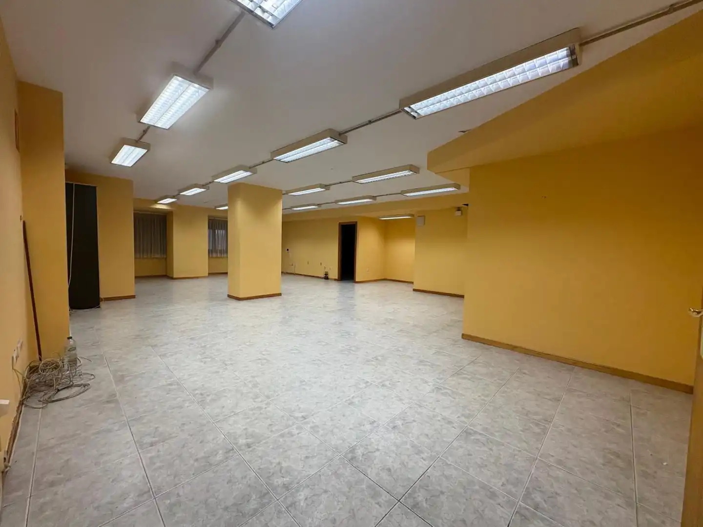 Oficina de alquiler en Oviedo 