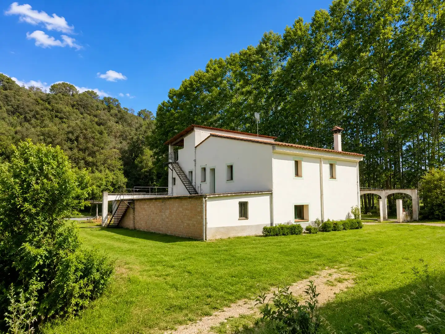 Vista exterior de Casa o chalet en venta en Sant Julià del Llor i Bonmatí con Calefacción y Amueblado