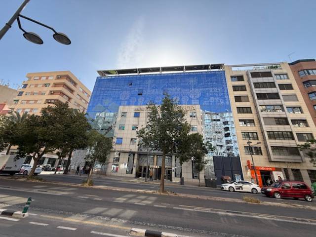 Local comercial en Venta en AV CARDENAL BENLLOCH  Es: Pl:B Pt:  VALENCIA (VALE en Albors