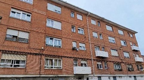 SE VENDE piso ALQUILADO en Calle Francisco Iturrino Nº 3 Santander Cantabria, imatge 3