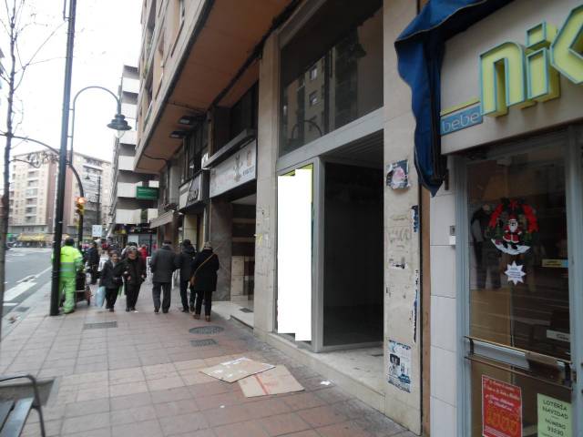 Local comercial en Alquiler en Compromiso De Caspe en Las Fuentes