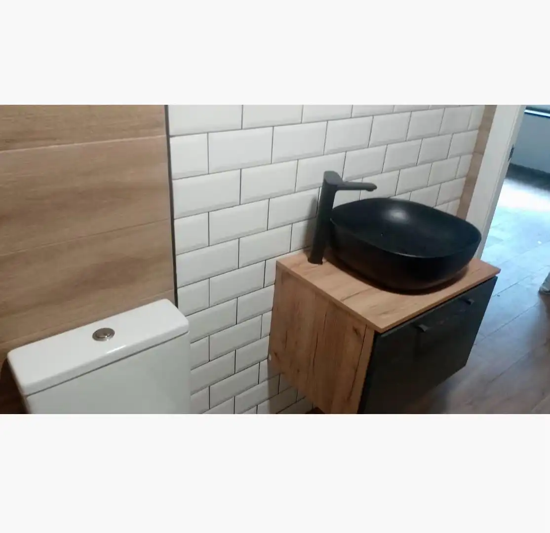 Baño de Piso en venta en Aller con Trastero