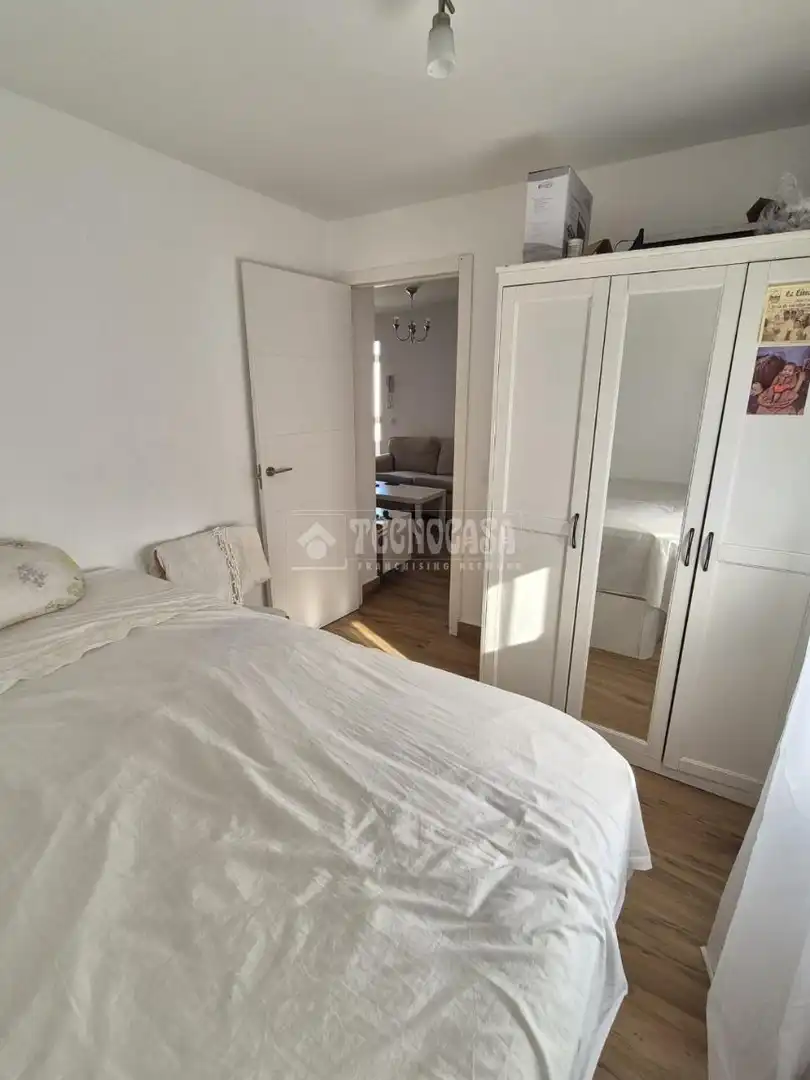 Schlafzimmer von Wohnung zum Verkauf in La Línea de la Concepción