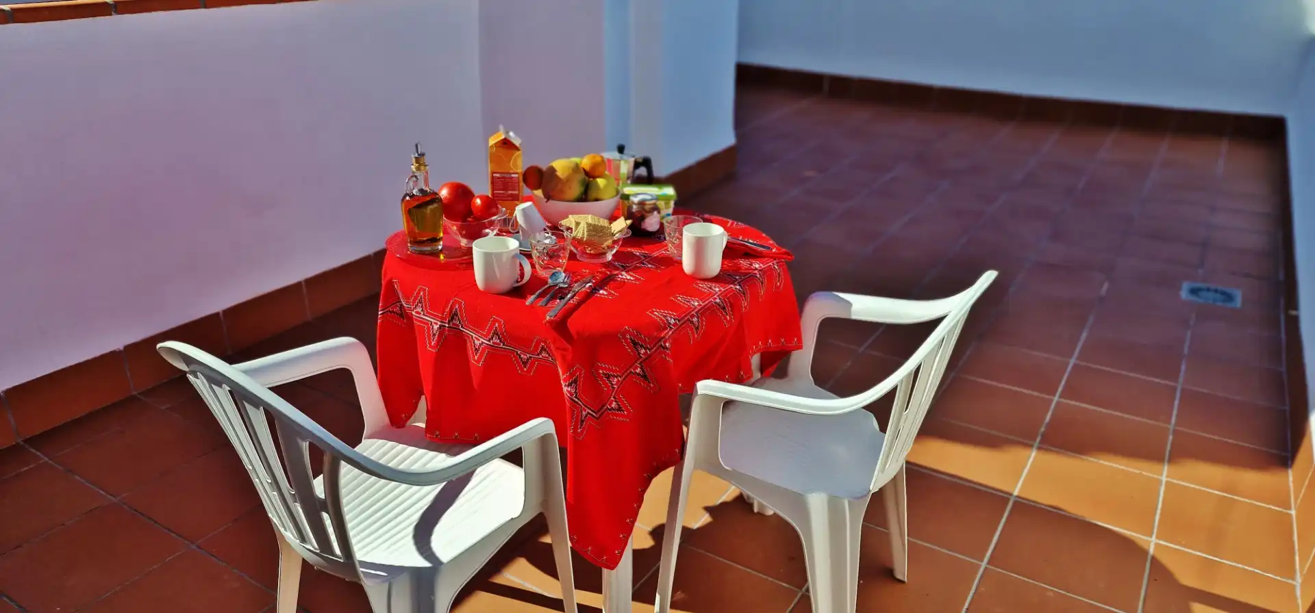 Terrasse von Wohnungen zur Miete in Vélez de Benaudalla mit Klimaanlage, Heizung und Terrasse