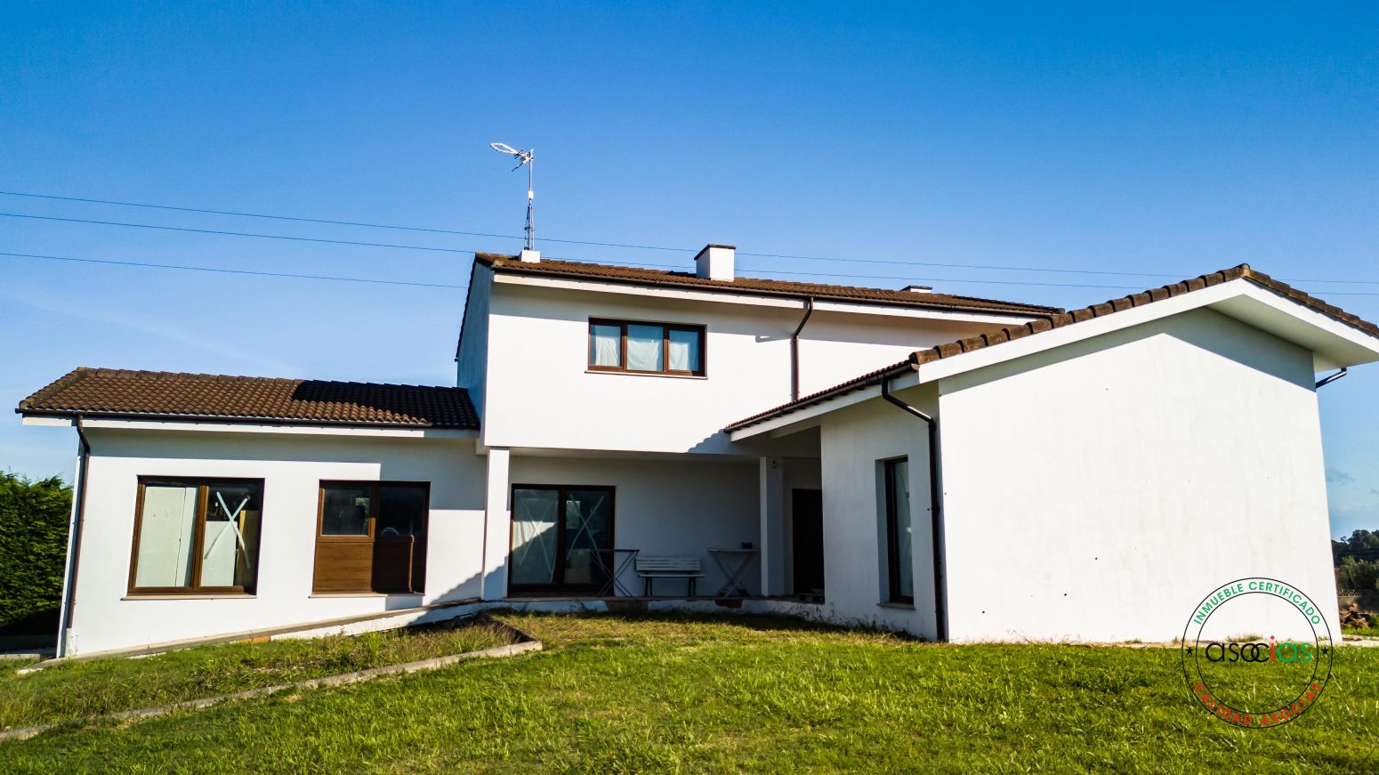 Exterior view of House or chalet for sale in Villaviciosa  with Private garden and Storage room