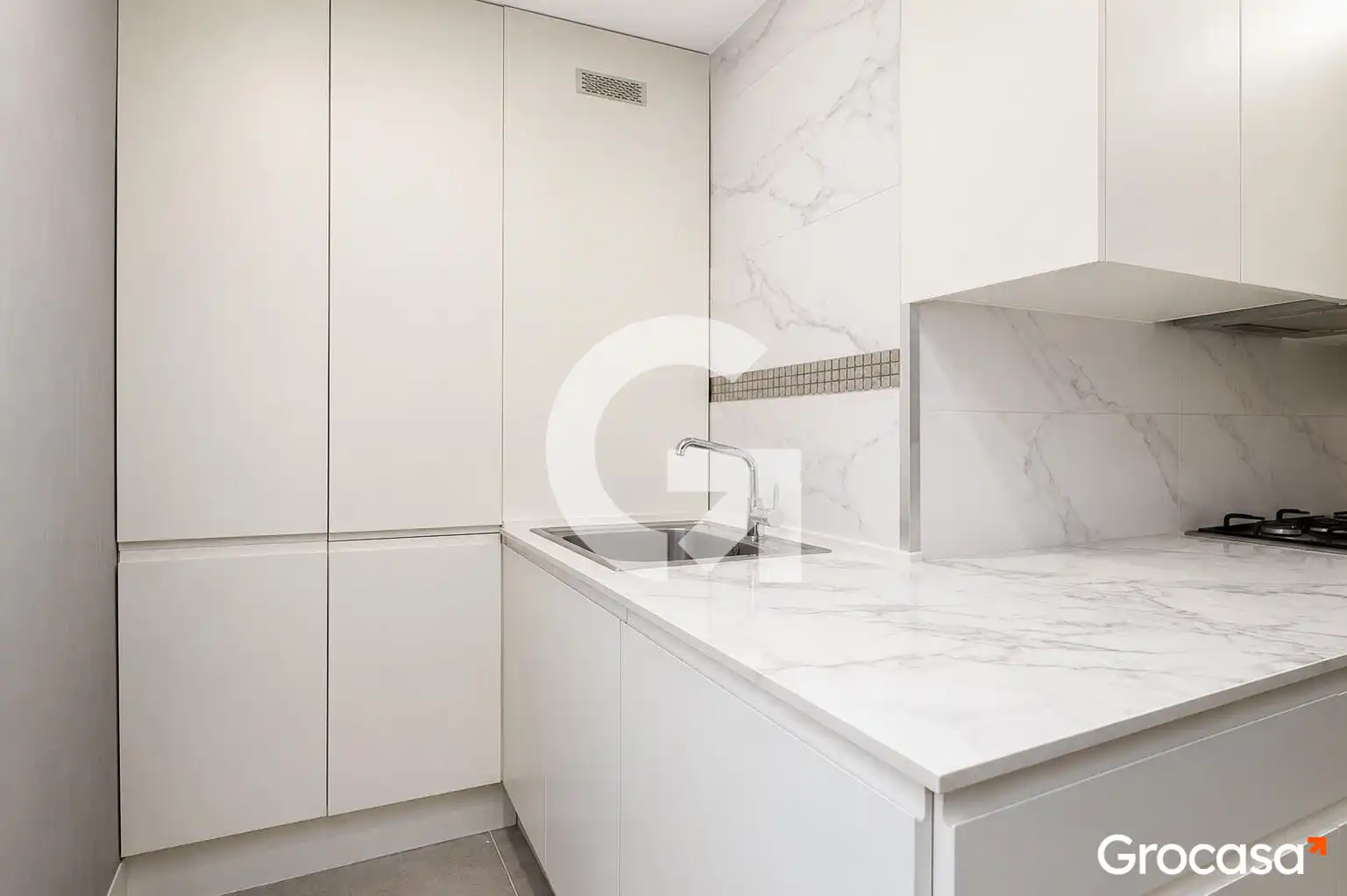 Kitchen of Flat for sale in Cornellà de Llobregat  with Air Conditioner