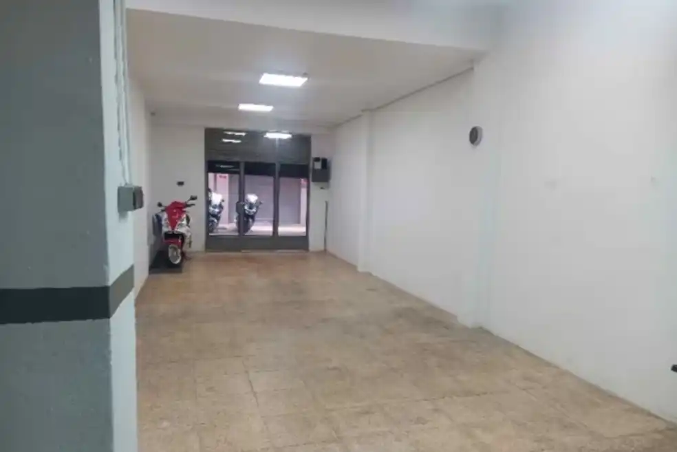 Local en venta en Benetússer