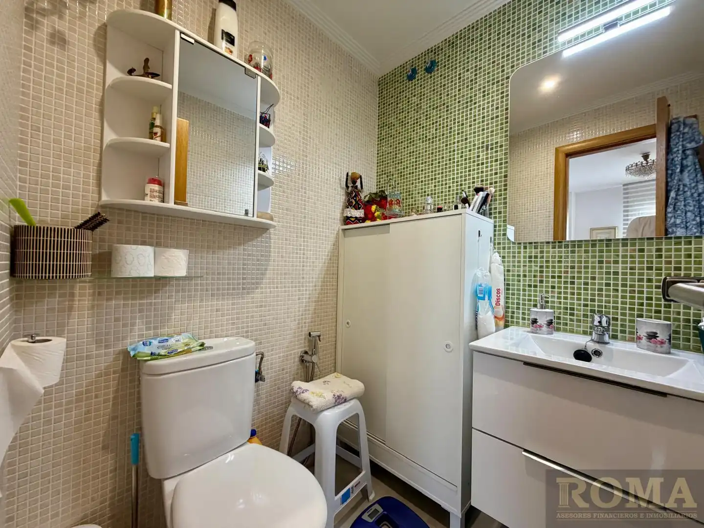 Baño de Piso en venta en Castellanos de Moriscos con Calefacción y Amueblado
