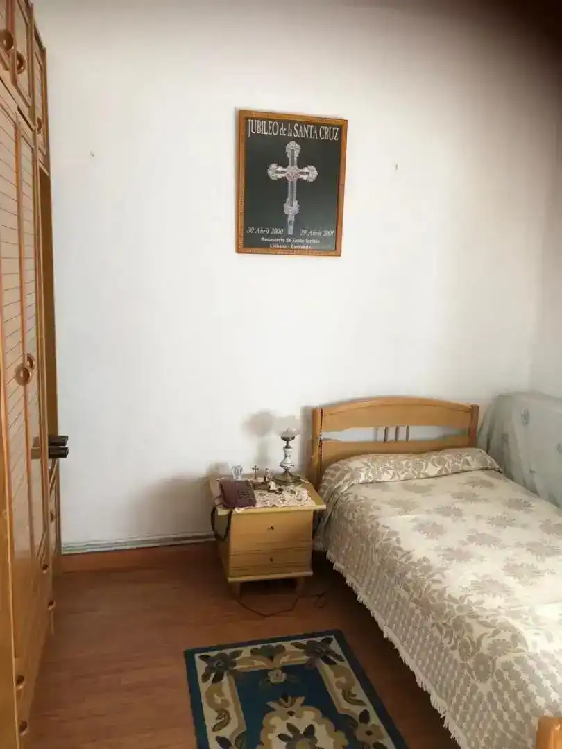 Bedroom of Flat for sale in Valdeolea  with Balcony