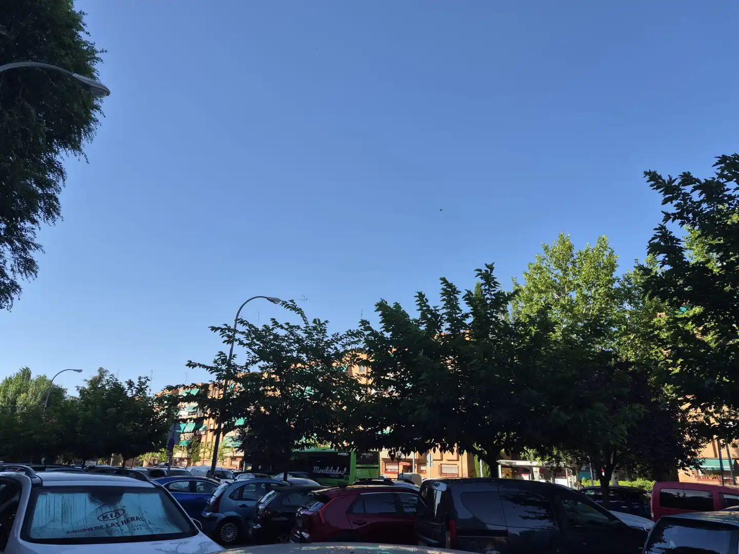 Vista exterior de Piso en venta en San Fernando de Henares con Aire acondicionado, Calefacción y Parquet