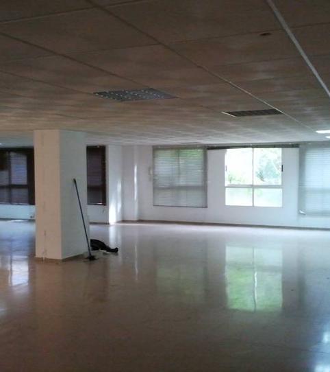 Foto 2 de Oficina de lloguer a Valverde, Alicante