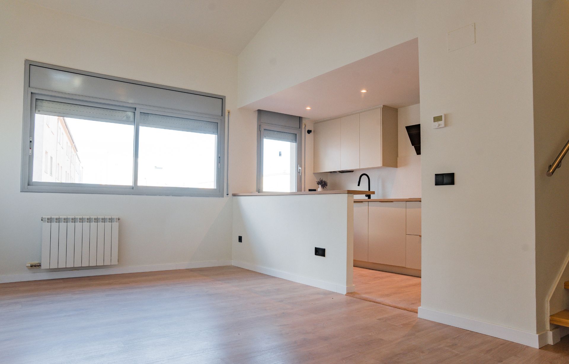 Dormitori de Dúplex en venda en Girona Capital amb Calefacció, Parquet i Forn