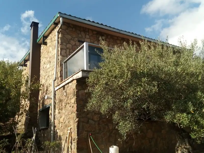 Vista exterior de Casa o xalet en venda en Hervás amb Calefacció