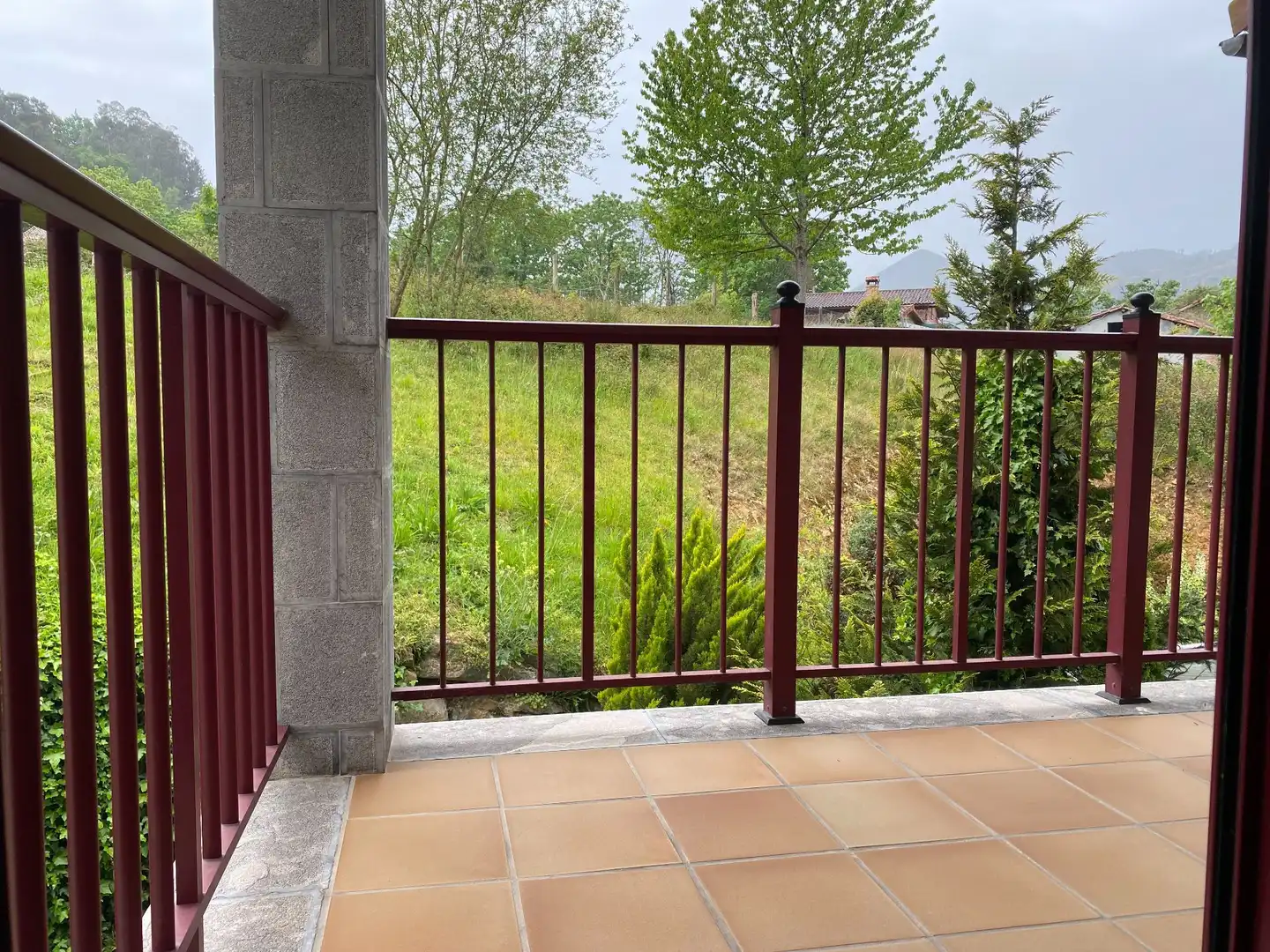 Terrassa de Casa o xalet en venda en Cangas de Onís amb Calefacció i Traster