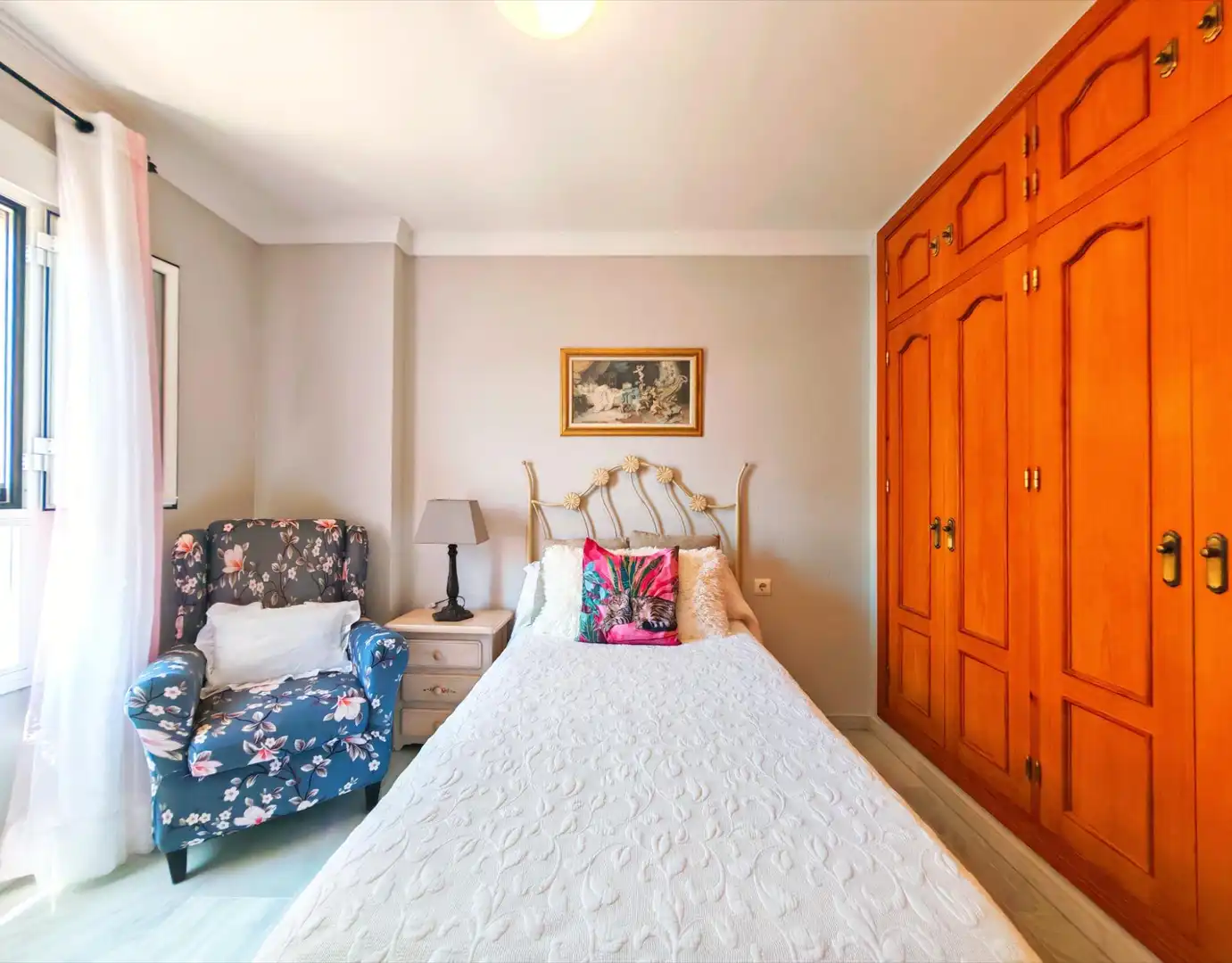 Habitación de Casa adosada en venta en San Fernando con Aire acondicionado, Calefacción y Jardín privado