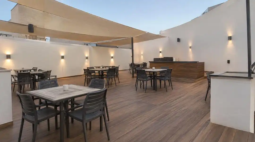 Hotel with lift for sale in Asdrúbal - Bahía Blanca, imagen 3